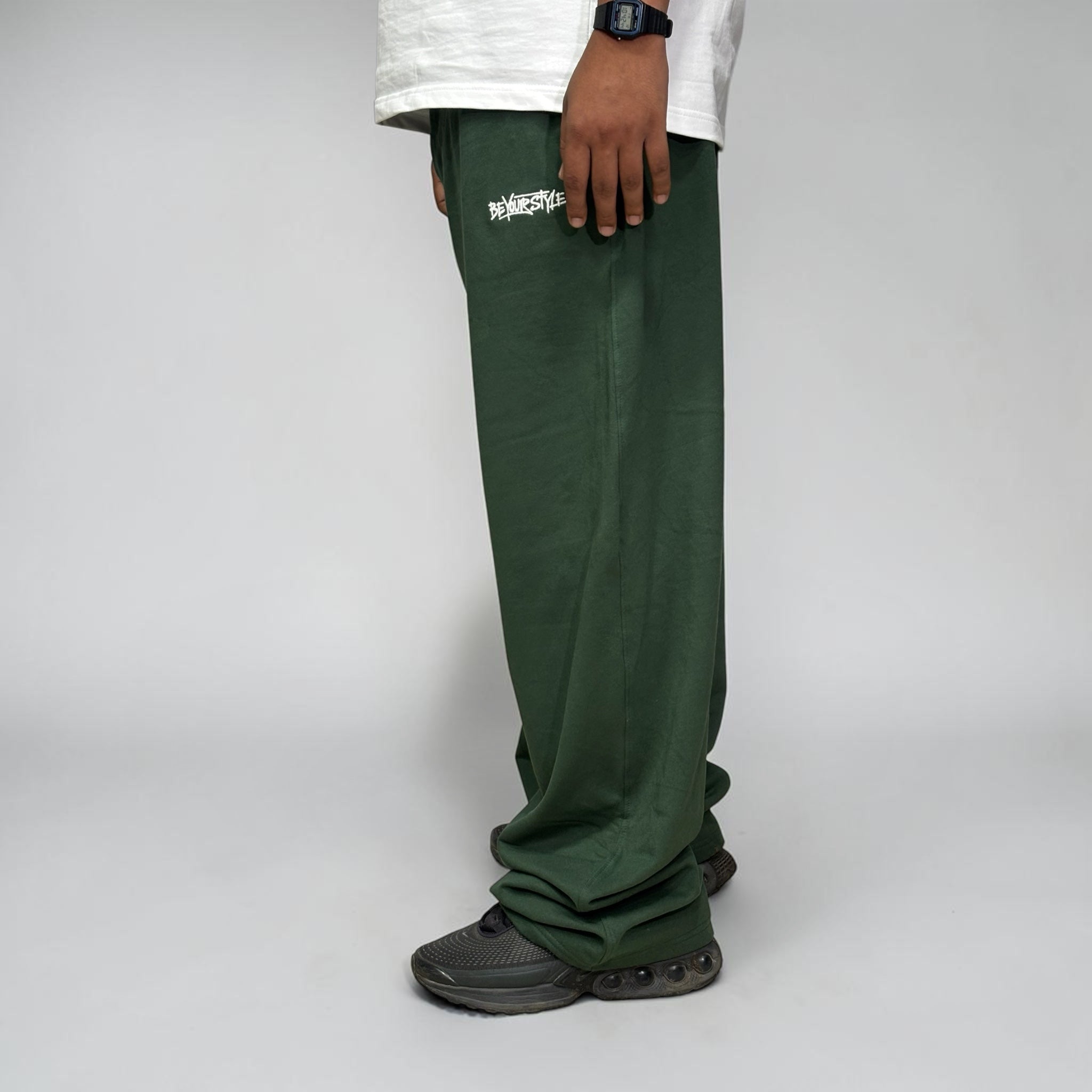 Beyourstyle Baggy Sweatpants (Bottle Green)